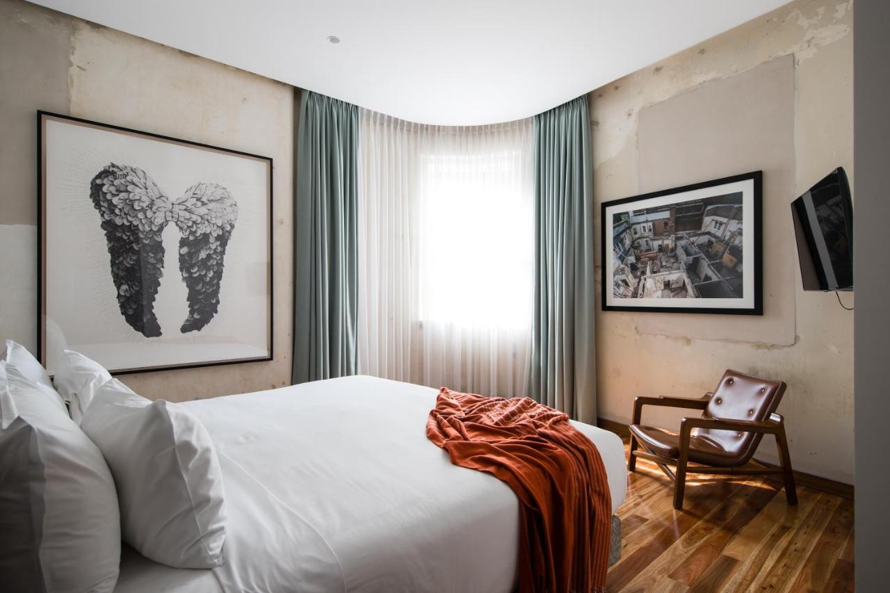 The Old Clare By Ode Hotels Сидней Экстерьер фото A room at the hotel