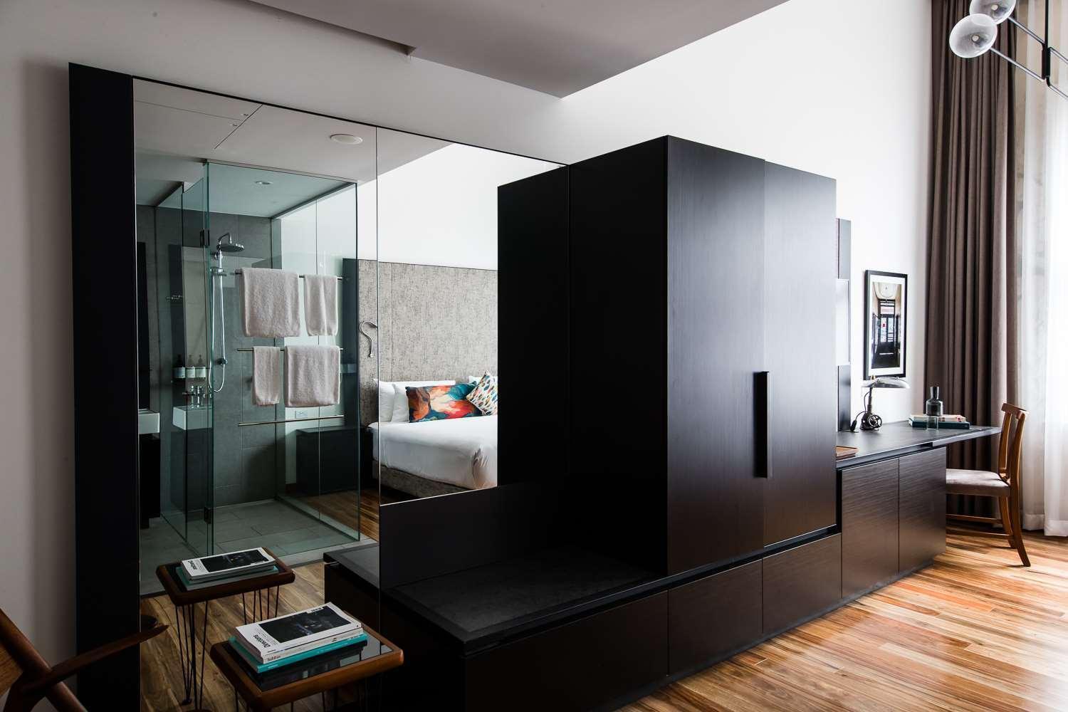 The Old Clare By Ode Hotels Сидней Экстерьер фото A room at the Standard East Village